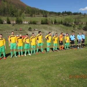 d_4_20190517_1066178741_original