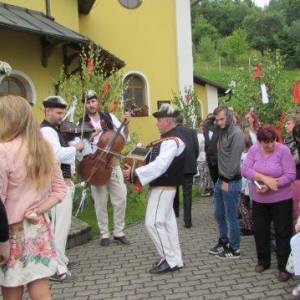 hody_2013_6_20160227_1240120823_original