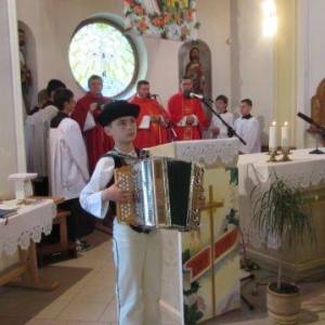 hody_2015_8_20160216_1509229098_original